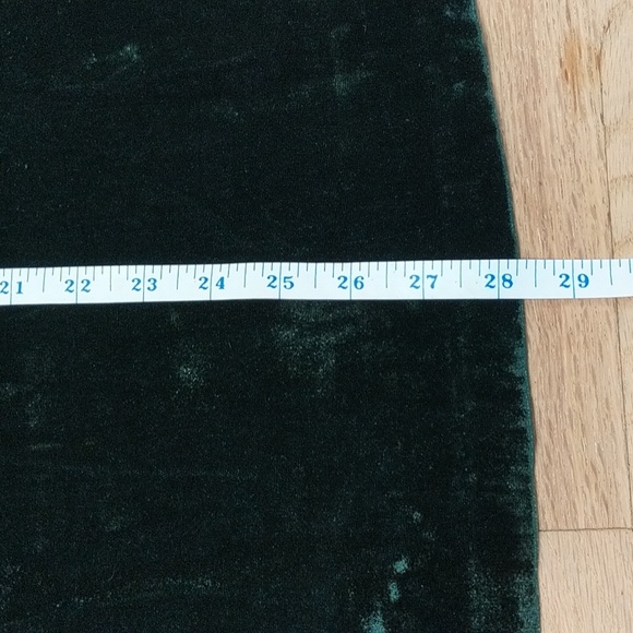 House of Harlow Green Velvet Dress Sz Medium - Picture 10 of 12